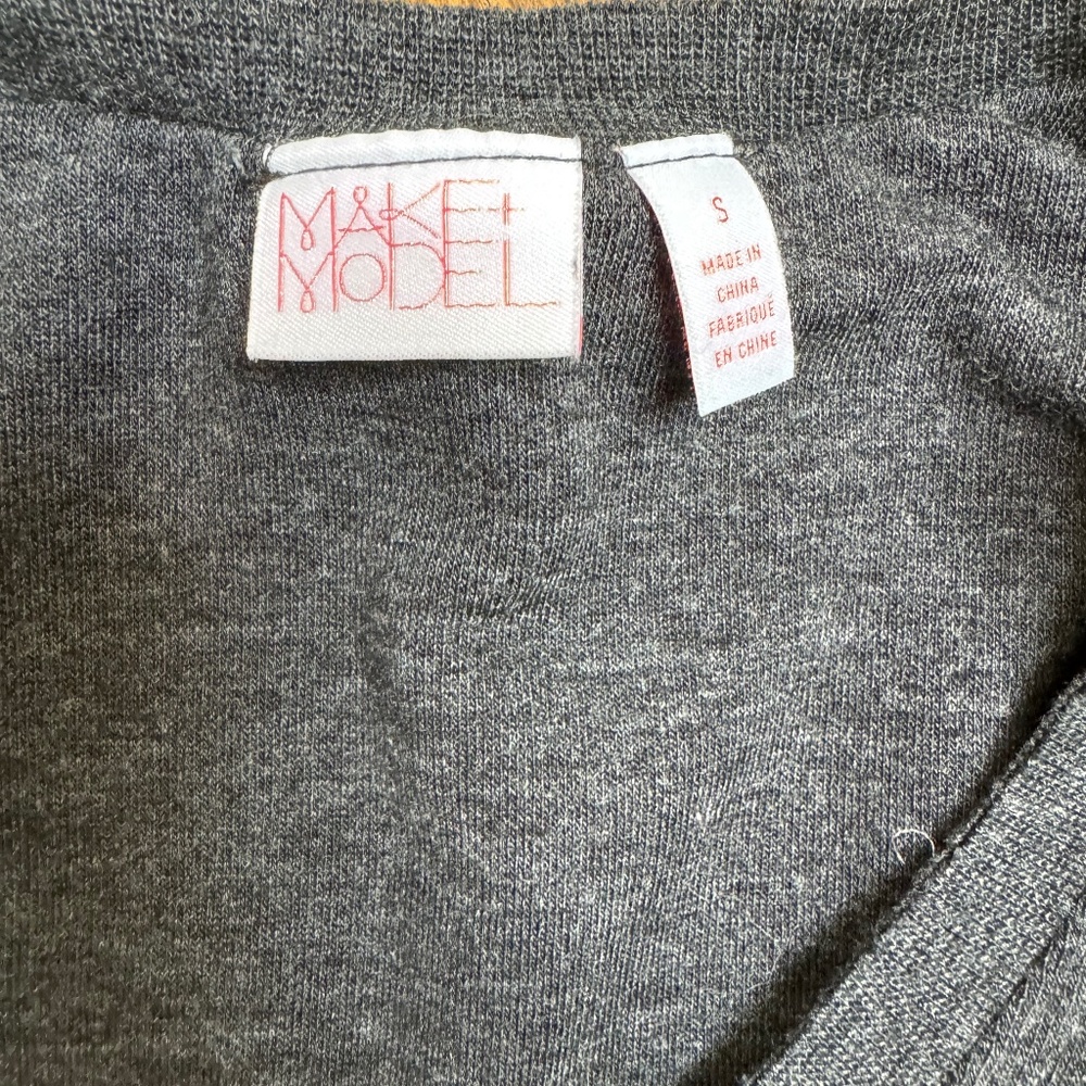 Make + Model pajama top- size small - Picture 5 of 5